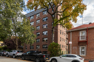 Cambridge House in Bronx, NY - Building Photo - Building Photo