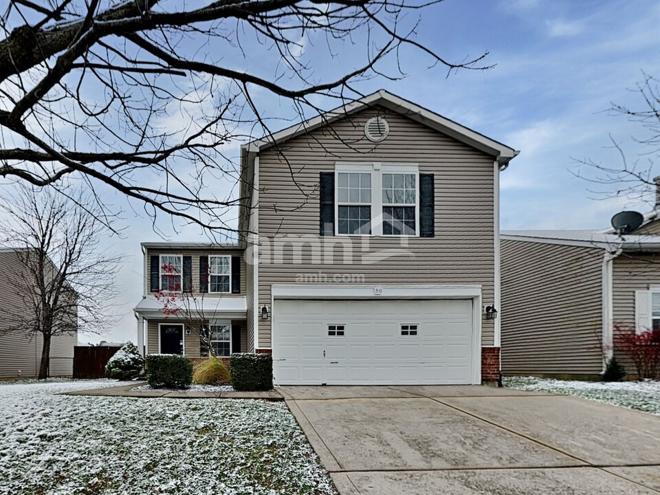 50 Frostwood Ln in Greenwood, IN - Building Photo