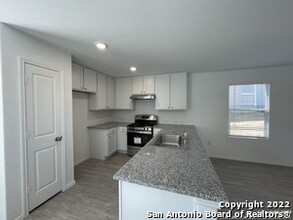 6644 Arid Wy in San Antonio, TX - Building Photo - Building Photo