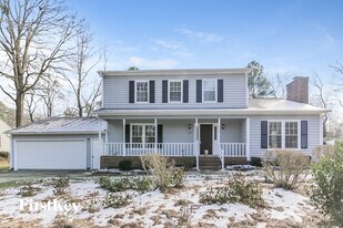 10601 Parlor Rd in Charlotte, NC - Building Photo