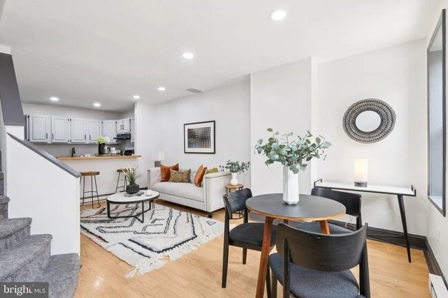 property at 2037 North St