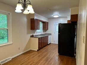 6726 Jasmine Cir in Hollins, VA - Building Photo - Building Photo