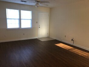 109 Hunter's Run Rd in Athens, GA - Building Photo - Building Photo