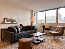 901 S Ashland Ave in Chicago, IL - Building Photo