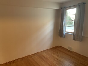 829 Lathrop Ave, Unit 2 in Forest Park, IL - Foto de edificio - Building Photo