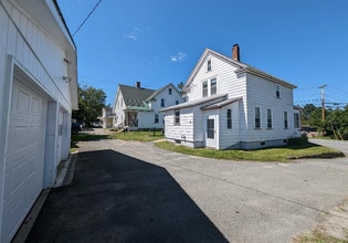 273 VT-2B in Waterford, VT - Foto de edificio - Building Photo