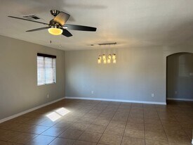 1407 N Daniela Ave in Somerton, AZ - Building Photo