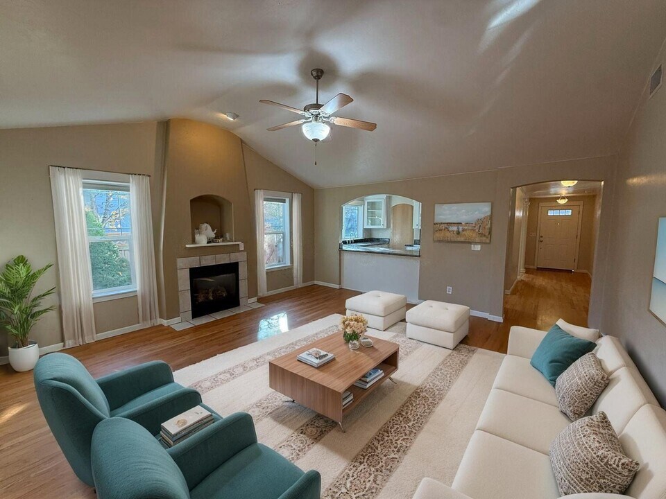 3409 Korbel St in Eugene, OR - Building Photo