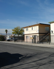 216 W Philadelphia Ave in Las Vegas, NV - Building Photo - Building Photo