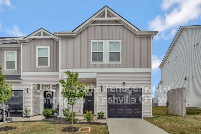 property at 4519 Skywood Ln