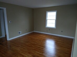 1916 N C St in Fremont, NE - Building Photo - Building Photo