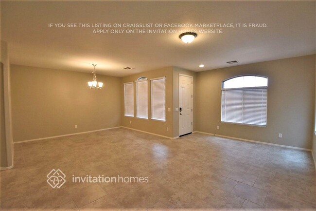 4450 W Darrel Rd in Phoenix, AZ - Building Photo - Building Photo