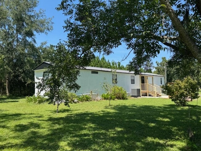 property at 6533 GA-196