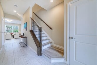 925 Banyan Dr in Hollywood, FL - Building Photo - Building Photo