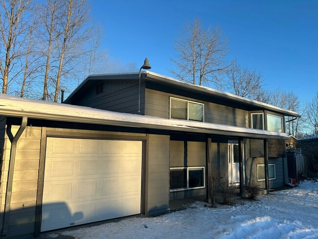 property at 2011 Salem Ct