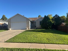 981 Hudson St in Ogden, UT - Building Photo