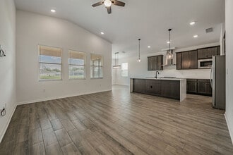 11817 Moonsail Dr in Palmetto, FL - Building Photo - Building Photo