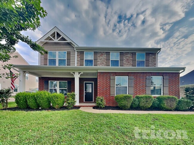 1705 Muirwood Blvd in Murfreesboro, TN - Foto de edificio - Building Photo