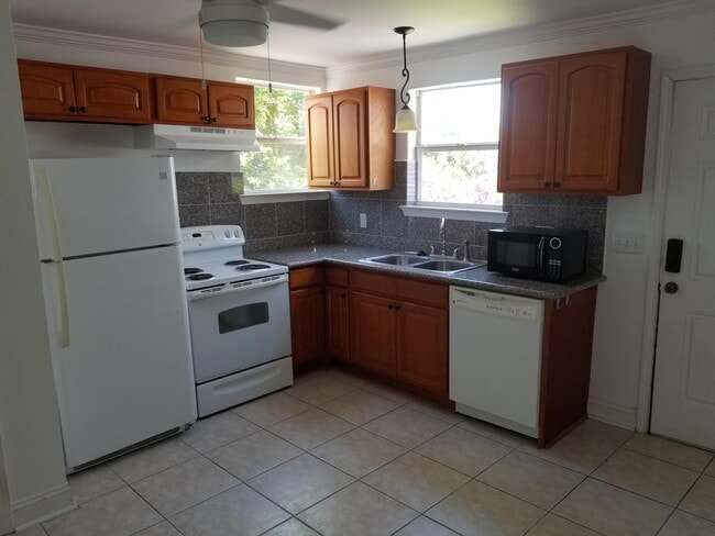 1025 General Taylor St, Unit Apt A in New Orleans, LA - Building Photo - Building Photo