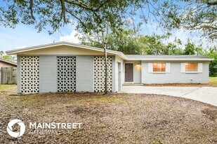 2218 Michigan Ave in Cocoa, FL - Building Photo