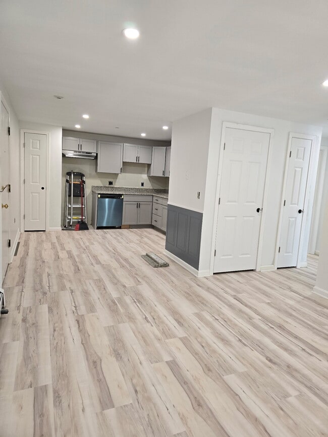 property at 403 White Cedar Blvd