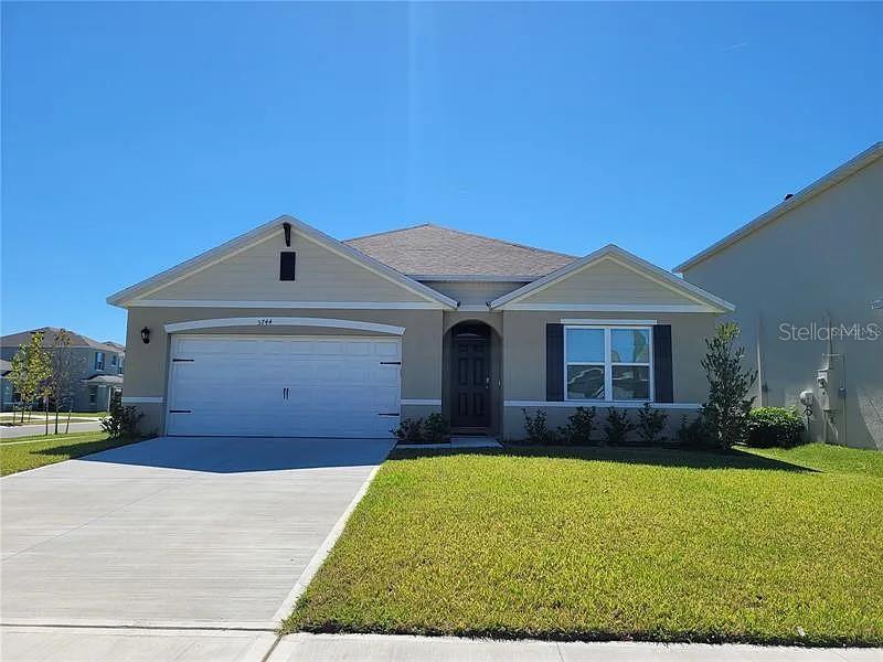 5744 Sunbonnet Wy in St. Cloud, FL - Building Photo
