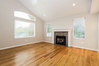 2913 Garden Meadow Cove in South Salt Lake, UT - Building Photo - Building Photo