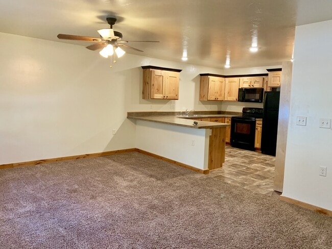 property at 2615 Westwood Lp