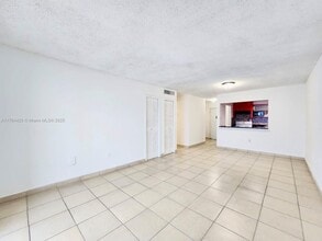 424 SW 7th St in Miami, FL - Building Photo - Building Photo