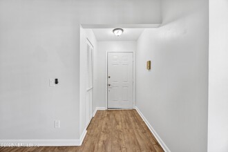 2912 St Johns Ave in Jacksonville, FL - Foto de edificio - Building Photo