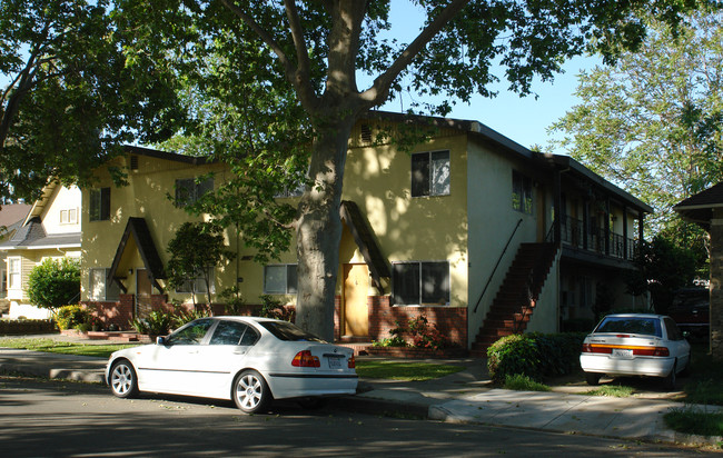 169 S 15th St in San Jose, CA - Foto de edificio - Building Photo