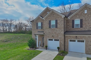 3031 Duvall Dr in Gallatin, TN - Building Photo