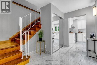 2631 Columbia Ct in Windsor, ON - Building Photo - Building Photo