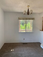 14107 Norwich Cir in Magalia, CA - Building Photo - Building Photo