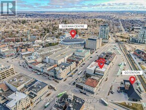 90 Carden St in Guelph, ON - Building Photo - Building Photo