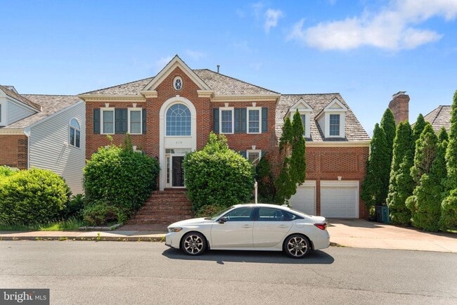 property at 2113 Arrowleaf Dr