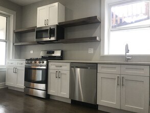 2839 W Lyndale St in Chicago, IL - Building Photo - Building Photo