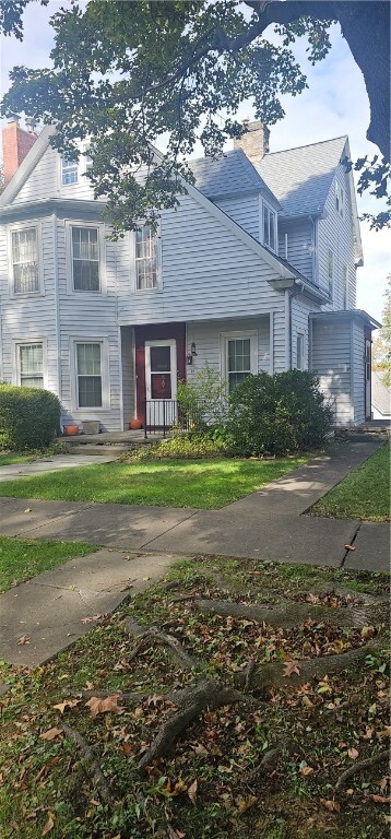 property at 17 E 5th St