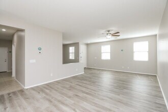 2218 S 118th Ave in Avondale, AZ - Foto de edificio - Building Photo