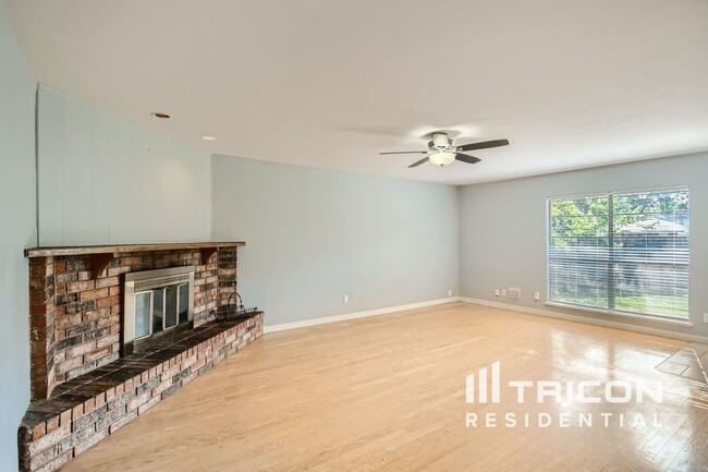 property at 7232 Harwick Ln