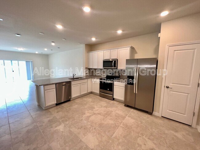 2600 Bright Jewel St in Kissimmee, FL - Building Photo - Building Photo