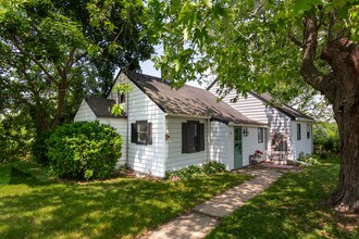 10107 IL-120 in Woodstock, IL - Building Photo - Building Photo