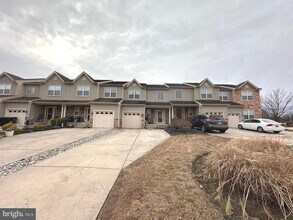 26 Glacier Dr in Berlin, NJ - Building Photo - Building Photo