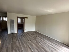 632 E Chapel St in Santa Maria, CA - Building Photo - Building Photo