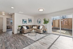 39 S Drifter Loop in Nampa, ID - Building Photo