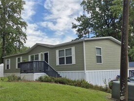 6017 Whispering Pines in Buford, GA - Building Photo