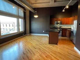 2107 Grand Blvd, Unit 306