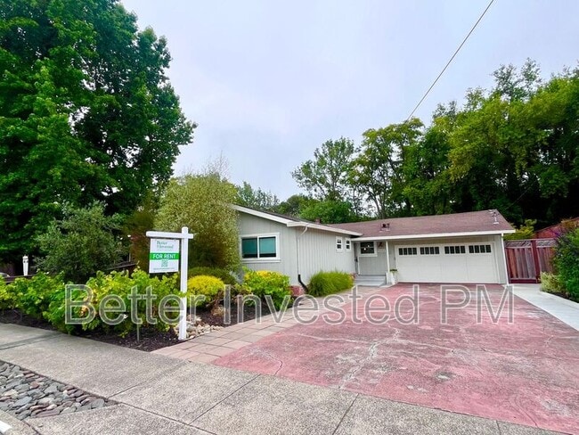 property at 5322 Gold Dr