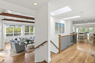 65 Starboard Ln in Barnstable, MA - Building Photo - Building Photo