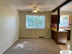 924 Timber Ln in Fort Collins, CO - Building Photo - Building Photo